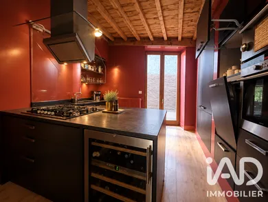 Townhouse in Montbrison (42600)