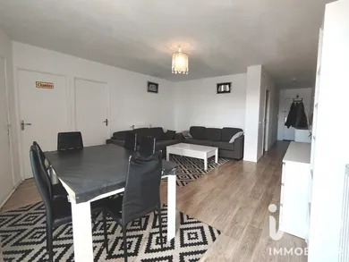 Appartement à Les Ulis (91940)