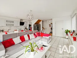 Duplex à Grisy-Suisnes (77166)
