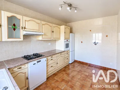 Traditional house in Montreuil (93100)