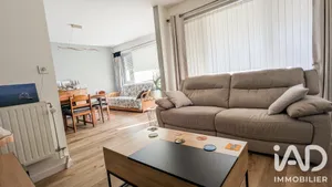 Apartment in Rezé (44400)