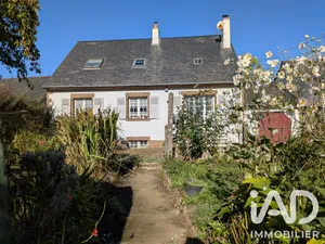House in Pontmain (53220)