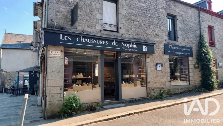 Local commercial 76 m² · à Saint-Aubin-du-Cormier · 76 m² · 40 400 €