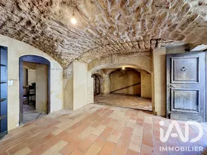 Village house in Vers-Pont-du-Gard (30210)