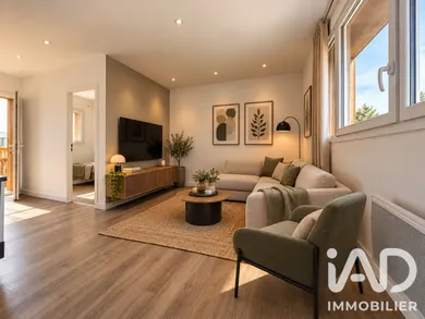 Appartement à Carcans (33121)