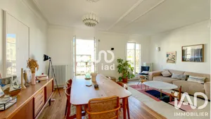 Apartment in Paris (75019)
