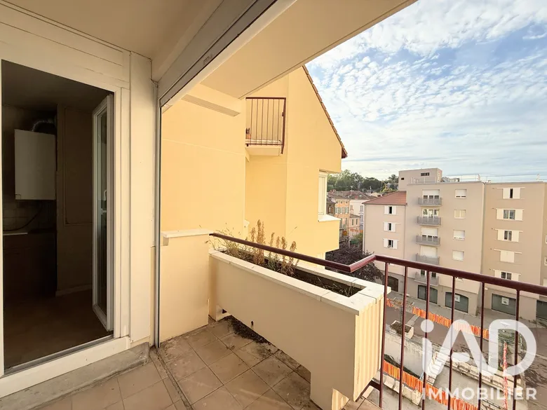 Appartement 4 pièces 87 m² · à Annonay · 86,7 m² · 115 000 €