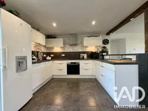 Apartment in Saint-Jean-Kourtzerode (57370)