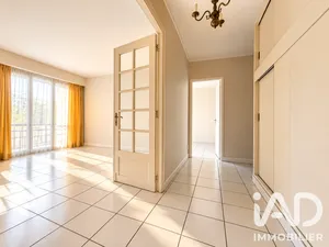 Apartment in Le Mée-sur-Seine (77350)