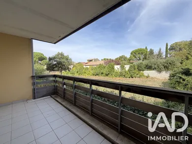 Appartement à Fabrègues (34690)