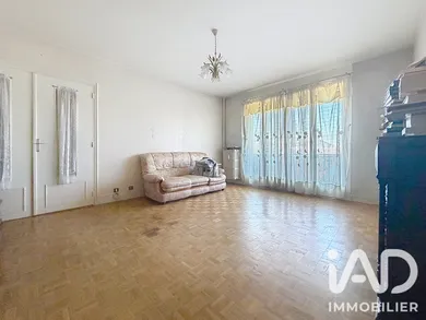 Appartement à Livry-Gargan (93190)