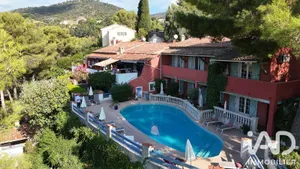 Maison à Bormes-les-Mimosas (83230)