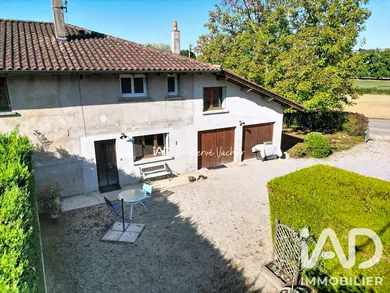 Maison traditionnelle à Viriat (01440)