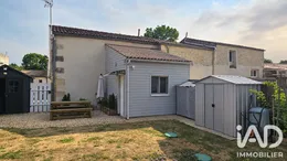Maison de village à Juicq (17770)