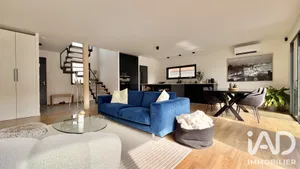 Maison à Villenave-d'Ornon (33140)