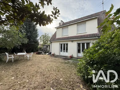 Maison à La Grande-Paroisse (77130)
