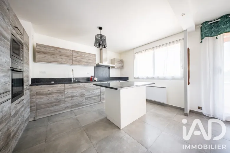 Appartement 3 pièces 69 m² · à Talant · 68,7 m² · 210 000 €