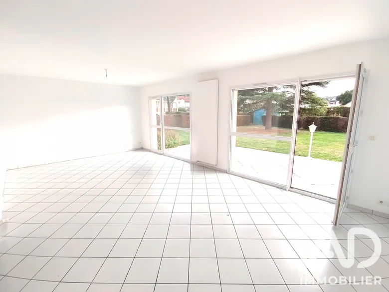 Maison 7 pièces 145 m² · à Douville-sur-Andelle · 145 m² · 273 000 €