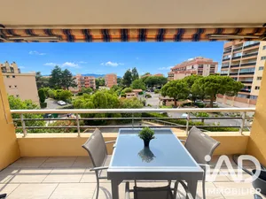 Apartment in Fréjus (83600)