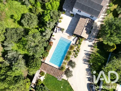 Maison de campagne à Uzès (30700)