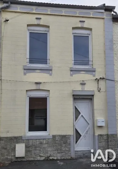 Maison de ville à Hautmont (59330)