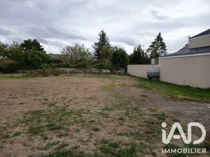 Building plot in Doué-en-Anjou (49700)