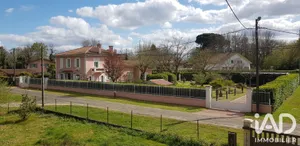 Maison traditionnelle à Roquefort (40120)