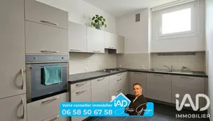Apartment in Saint-Étienne (42000)