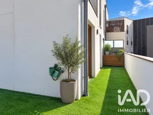 Apartment in Saint-Cyr-l'École (78210)