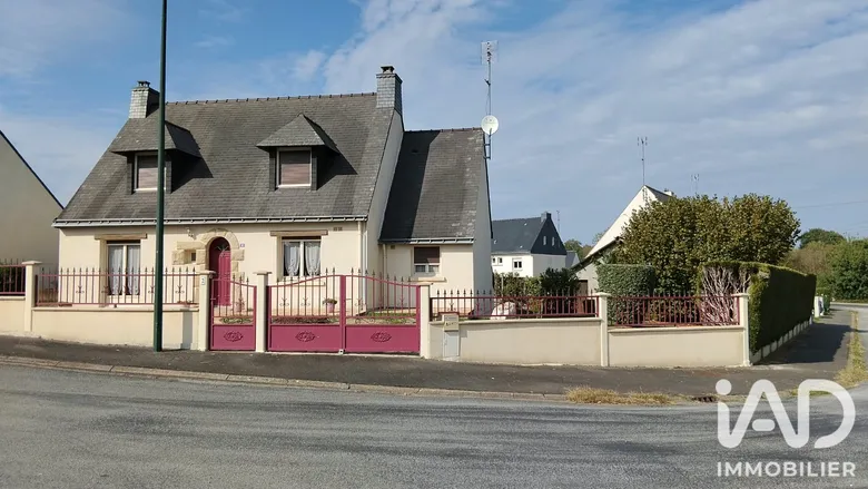 Maison 6 pièces 103 m² · à Lusanger · 103,3 m² · 199 000 €
