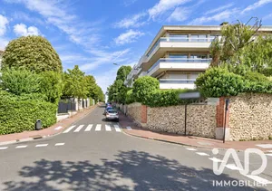Apartment in Saint-Germain-en-Laye (78100)