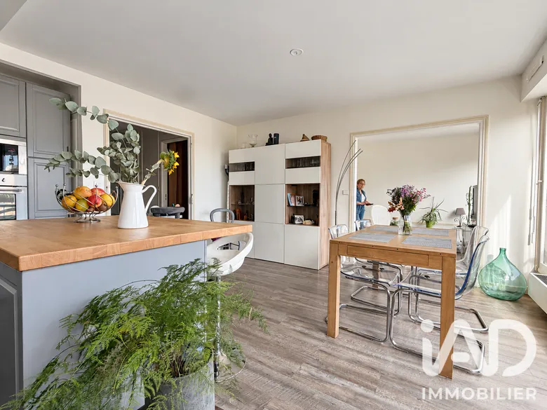 Appartement 3 pièces 65 m² · à Brunoy · 64,9 m² · 190 000 €