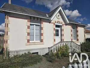 Maison traditionnelle à Essarts-en-Bocage (85140)