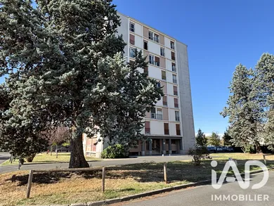 Appartement à La Chapelle-Saint-Mesmin (45380)