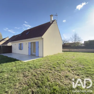 Maison à Les Écrennes (77820)