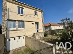 Maison de ville à Thouars (79100)