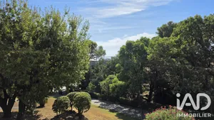 Apartment in Villeneuve-Loubet (06270)