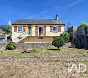 Maison à Gorron (53120)