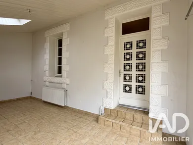 Maison traditionnelle à Fontenay-le-Comte (85200)