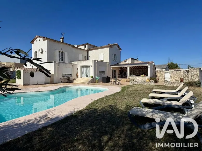 Maison 7 pièces 227 m² · à Saint-Martin-de-Valgalgues · 227 m² · 399 000 €