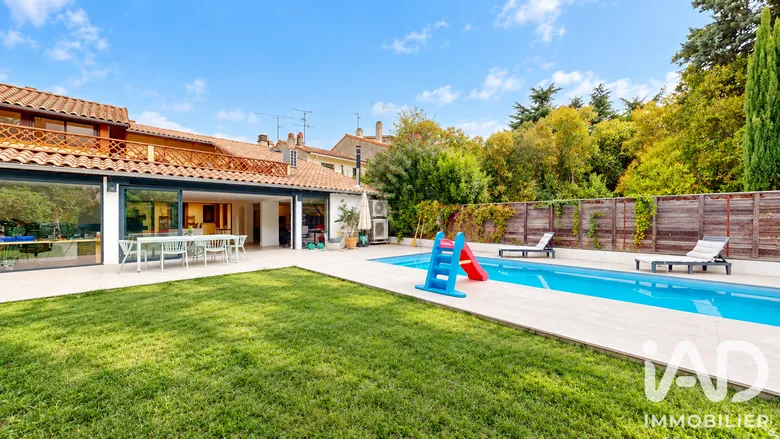 Maison 8 pièces 255 m² · à Toulouse · 255 m² · 890 000 €