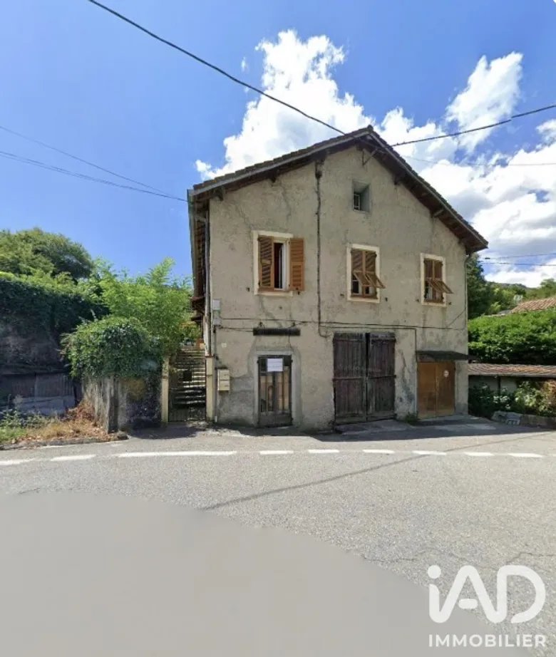 Maison 3 pièces 132 m² · à Sospel · 132 m² · 320 000 €