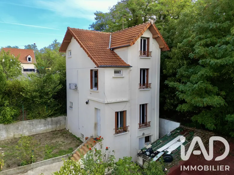 Maison 7 pièces 122 m² · à Sarcelles · 121,6 m² · 323 000 €