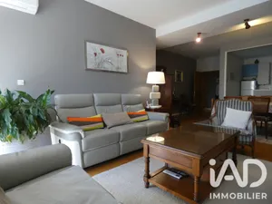 Apartment in Niort (79000)