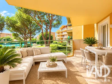 Apartment in Fréjus (83600)