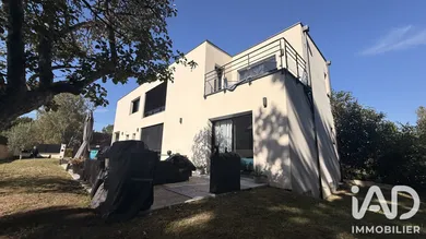 Maison d'architecte à Bois-le-Roi (77590)
