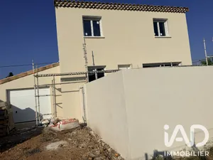 Maison à Sorgues (84700)