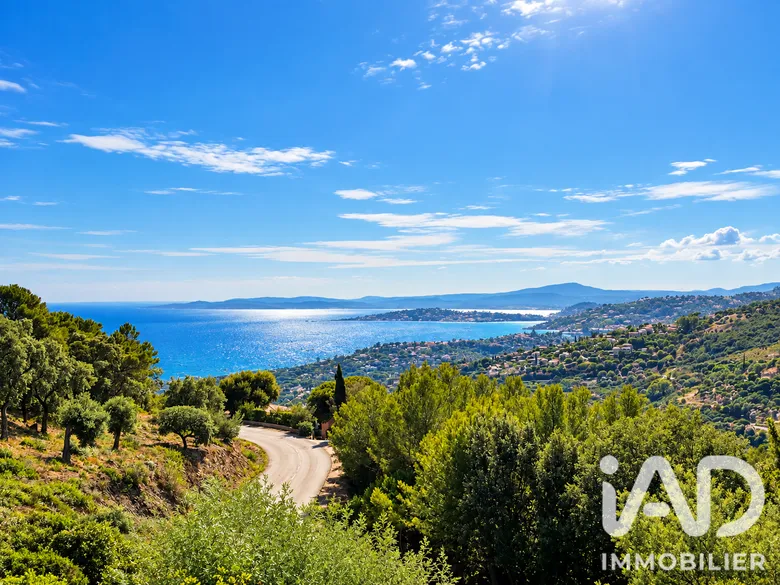 Maison 3 pièces 50 m² · à Roquebrune-sur-Argens · 50 m² · 375 000 €