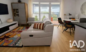 Apartment in Floirac (33270)