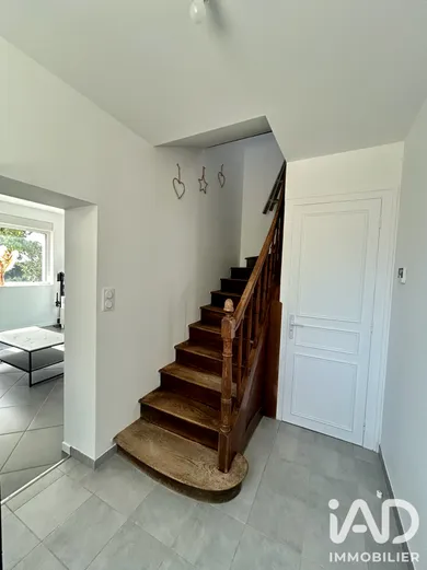 Maison à Varrains (49400)